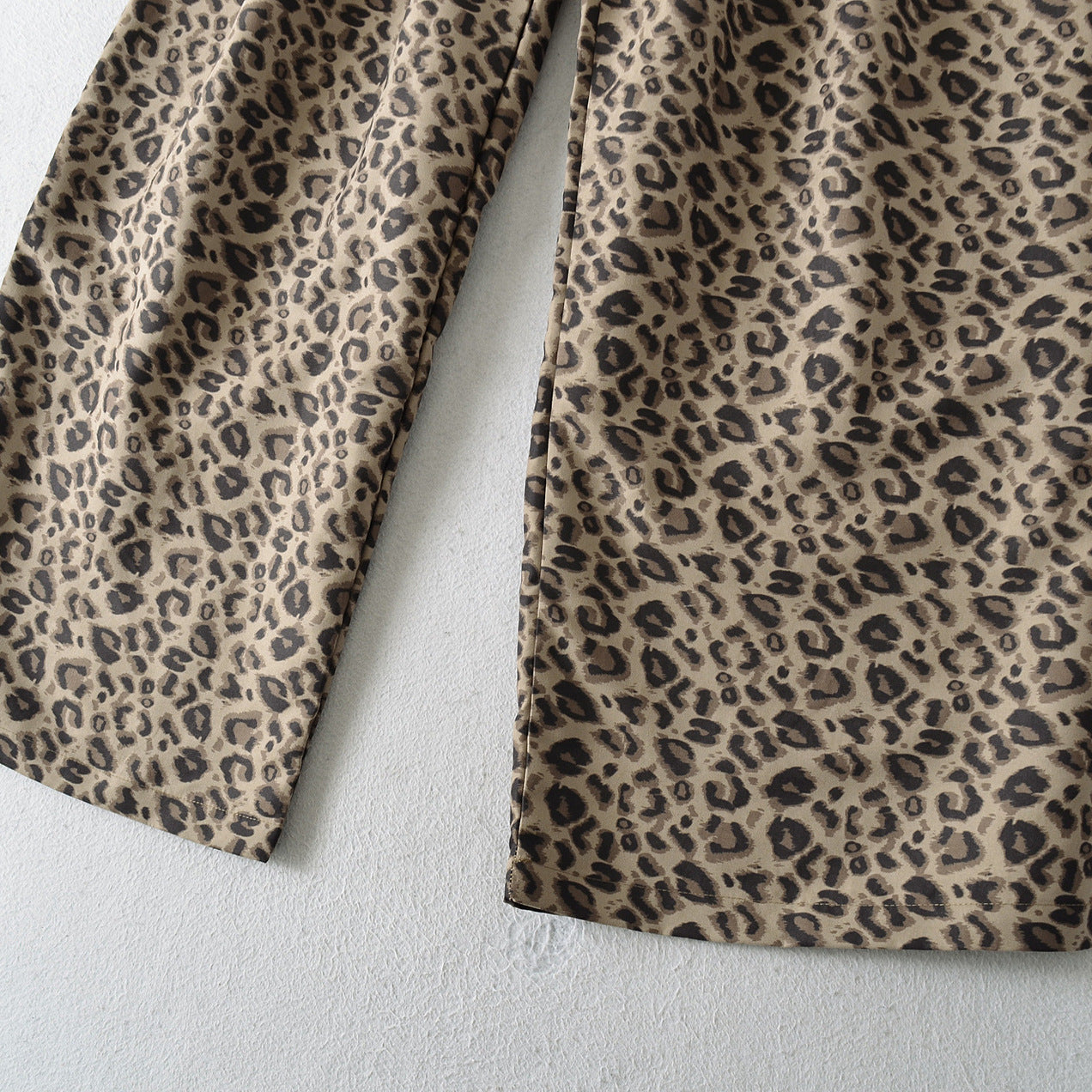 Retro color blocked loose straight leg wide leg pants with leopard print casual pants