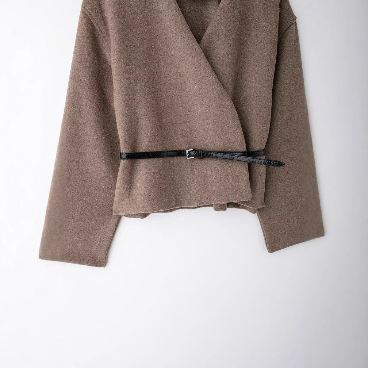 V-neck long sleeved jacket with belt and soft jacket for women