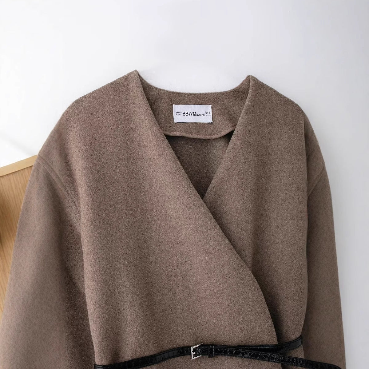 V-neck long sleeved jacket with belt and soft jacket for women